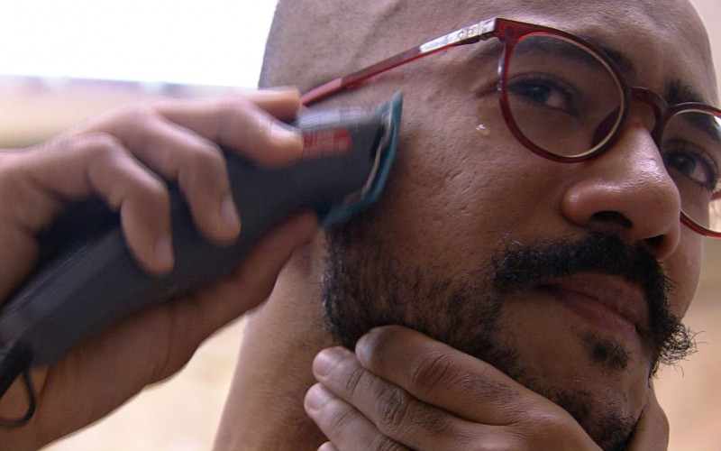 Emparedado, Ricardo Alface chora ao fazer a barba no BBB 23