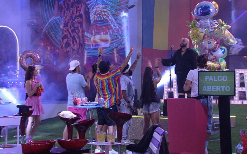 Festa Jogos agita a sexta-feira no BBB 22