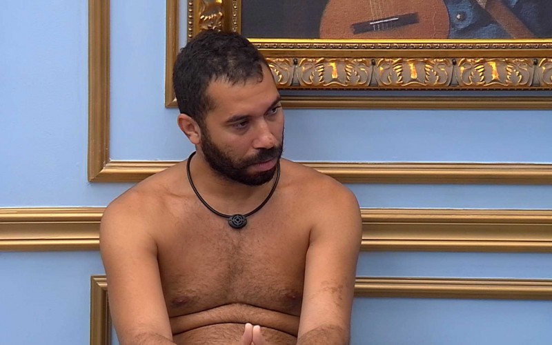 Gilberto sobre Carla Diaz: 