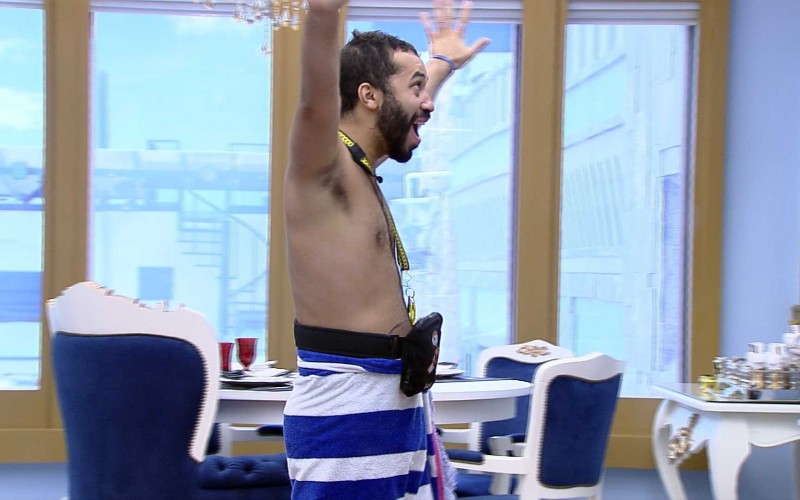 Gilberto vibra com o Almoço do Líder no BBB21