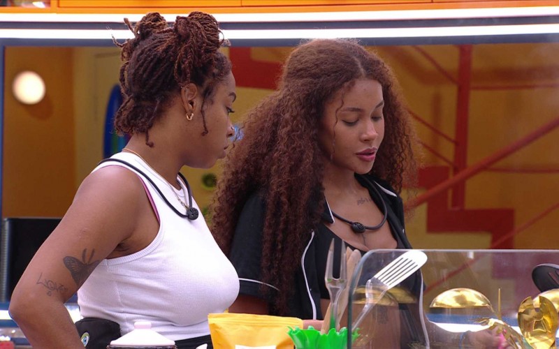 Giovanna relembra relação com os filhos do cantor Belo