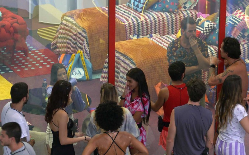 Gustavo da Casa de Vidro comenta sobre o ex-BBB Rodrigo