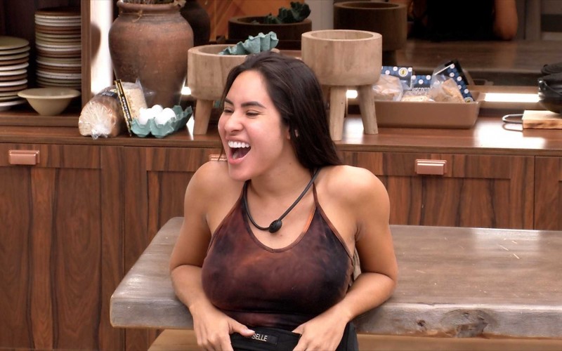 Isabelle faz promessa a Matteus no BBB 24
