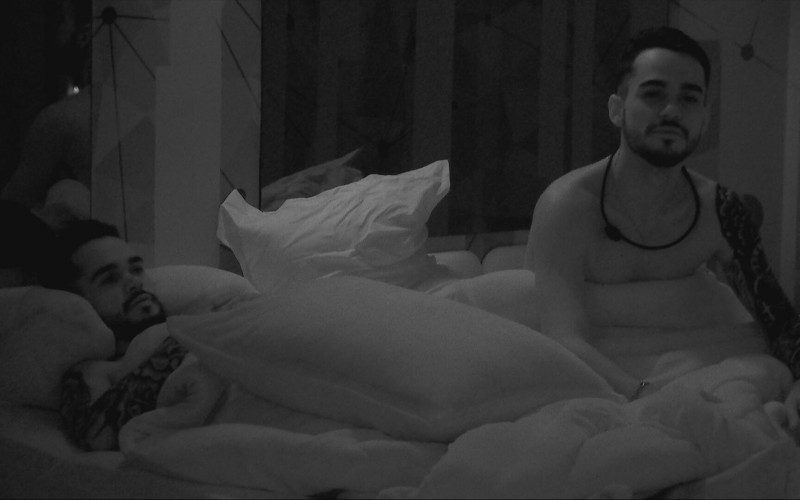 João Gabriel diz que Thamiris tentou beijá-lo no BBB 25