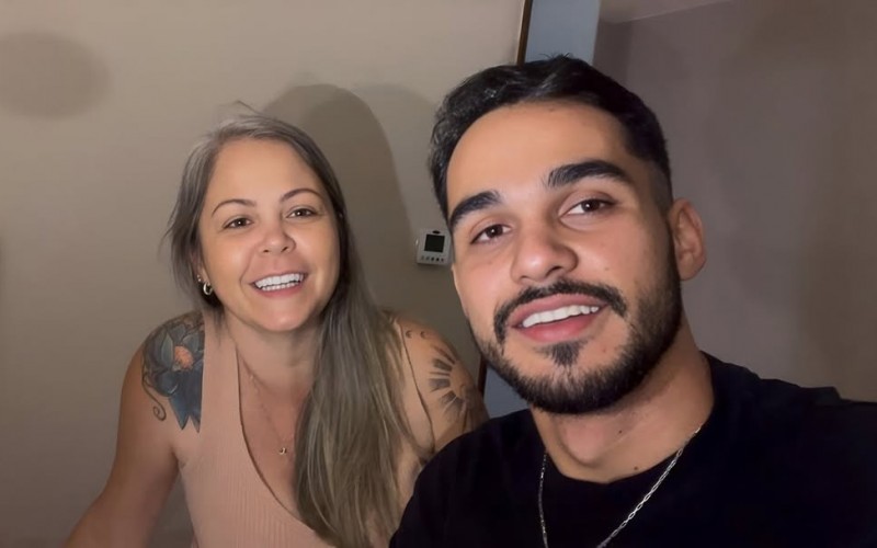 João Gabriel reencontra a mãe após Eliminação no BBB 25