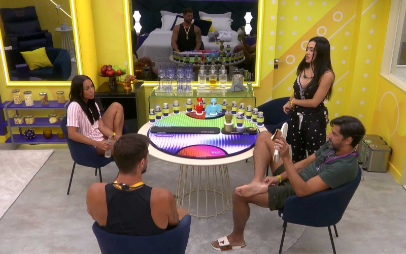 Jordana defende que não é 