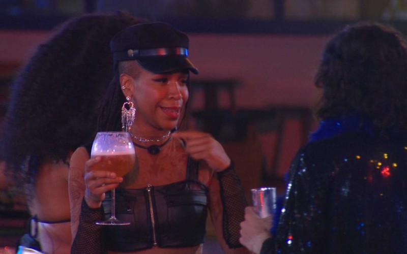 Karol Conká diz a Fiuk sobre sister: 