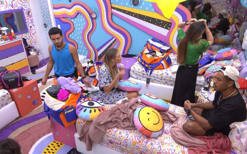 Laís dispara para Vinicius: 