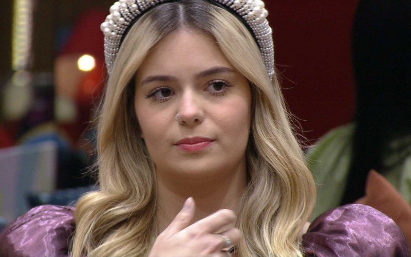 Líder Viih Tube indica Gilberto ao décimo Paredão do BBB21