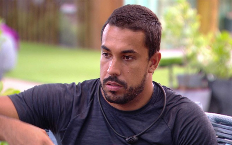 Maike fala sobre vetar Diego Hypolito de prova: 