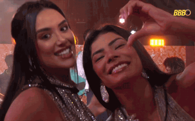Marciele e Jordana dão selinho em show de Dilsinho no BBB 26