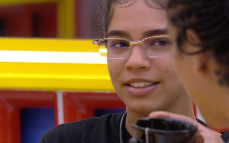 Maria comenta sobre Pedro Scooby: 