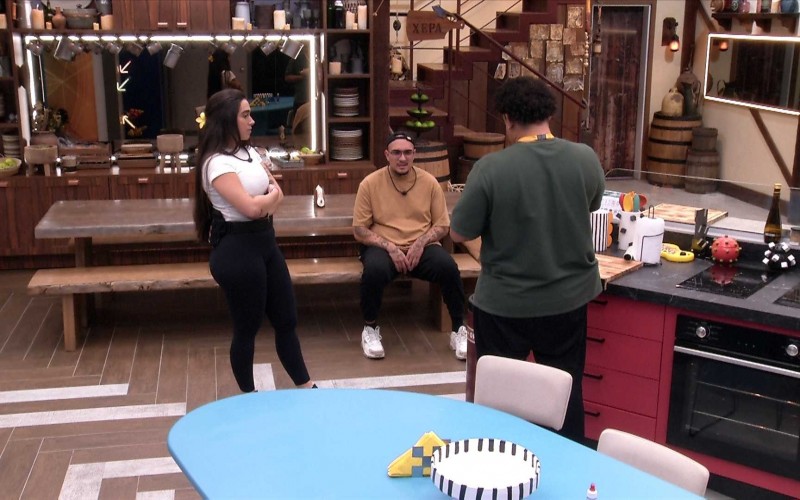 MC Bin Laden afirma desânimo com berlinda: 