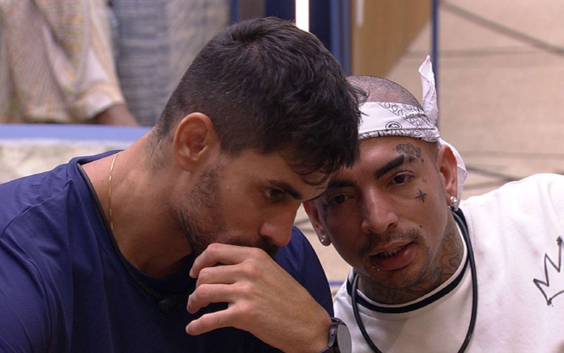 MC Guimê conversa com 