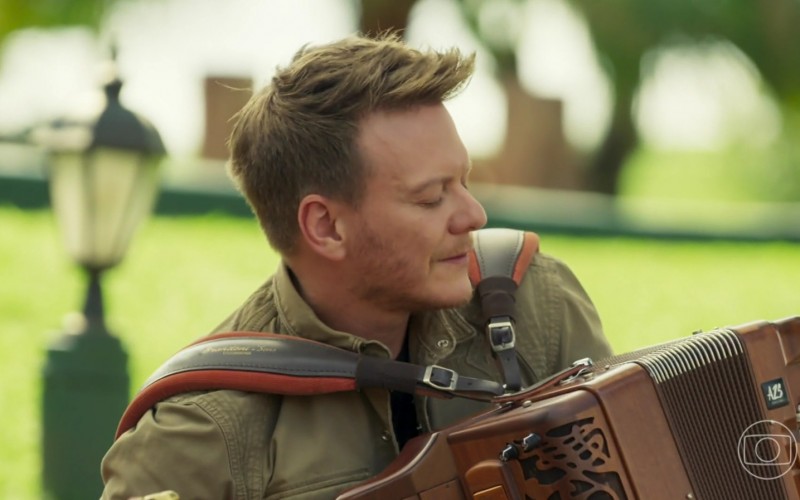 Michel Teló leva o modão para os brothers e sisters do BBB 25