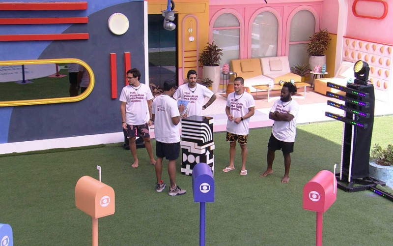 No BBB 22, brothers participam de dinâmica especial no gramado