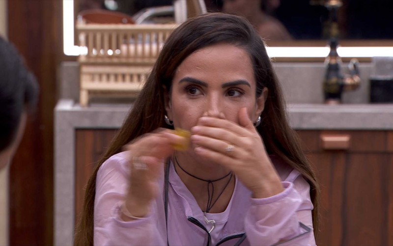 No BBB 24, Wanessa comenta sobre dívida que tinha no banco