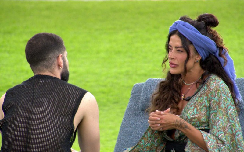 No BBB 26, Marcelo chama Aline Campos de 