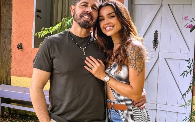 Paula Amorim celebra 1 ano do transplante de medula do pai