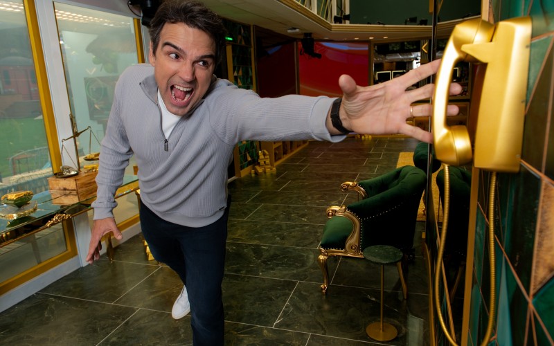 Que horas começa o BBB 26 hoje, sábado (21)?