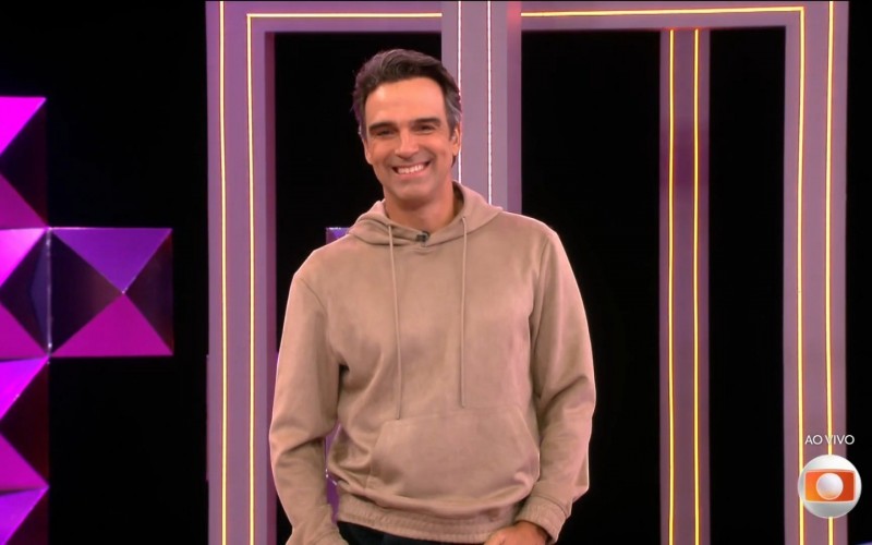 Que horas começa o BBB 26 hoje, segunda (13)?