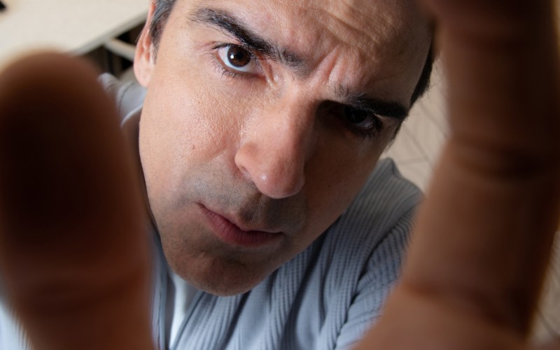 Que horas começa o BBB 26 hoje, terça-feira (10)?