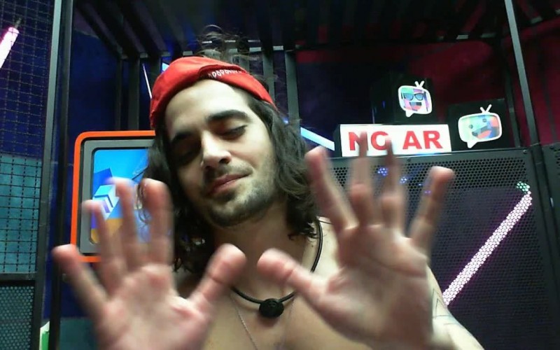 Raio-X do BBB21: confira os vídeos do dia 2 de maio