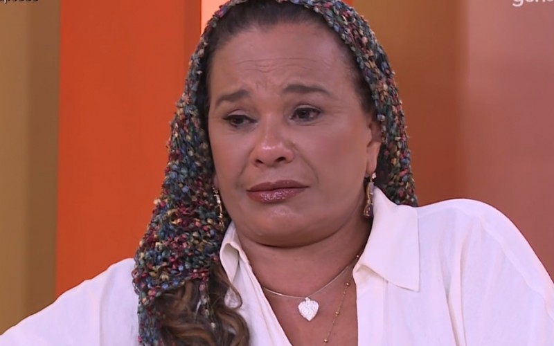 Solange Couto chora com recado dos filhos no Bate-Papo BBB