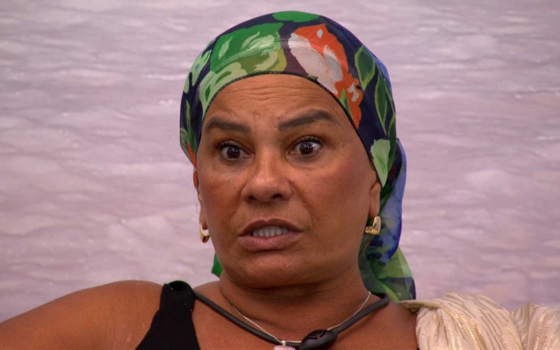 Solange Couto se retrata com Jonas Sulzbach: 