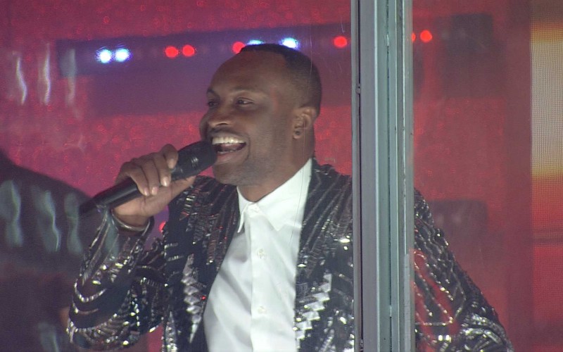 Thiaguinho se apresenta em festa no BBB 22