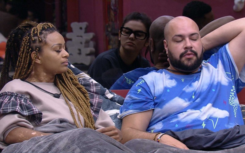 Tiago Abravanel fala sobre casamento: 