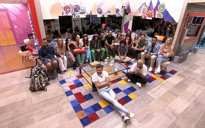 Tiago fala com brothers antes da terceira Eliminação do BBB21