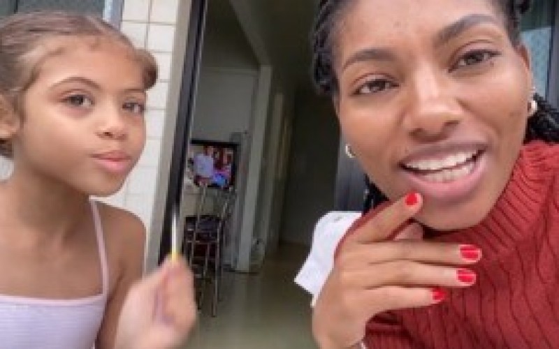 Tina Calamba compartilha registro raro de rotina com as filhas após BBB 23