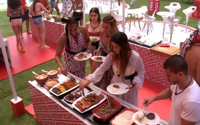 Tudo para o seu churrasco? Relaxa, na Americanas você acha!