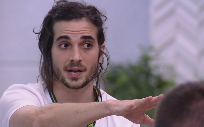 Vídeos BBB21: relembre as tretas por comida dentro da casa