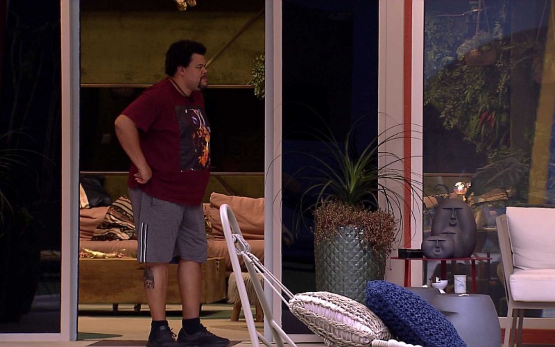 Babu questiona sisters: 