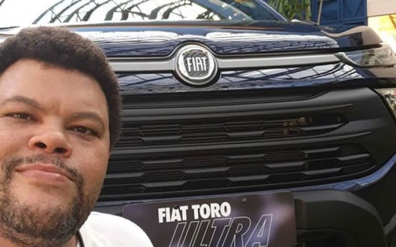 Babu ganha FIAT TORO e se emociona - BBB20