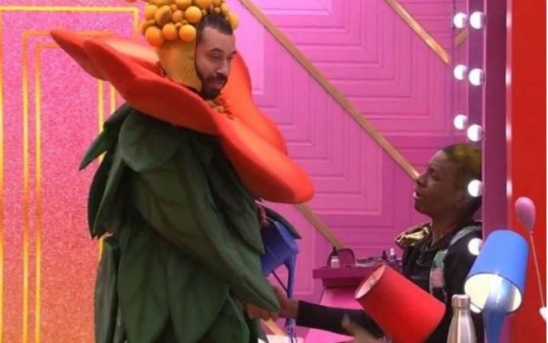 BBB21: pressionado, Lucas arruma as malas e pede para sair do reality