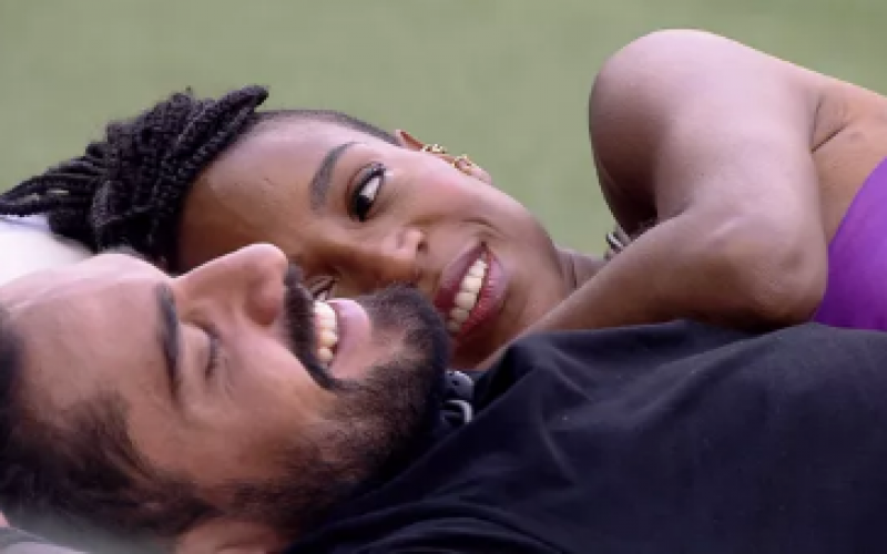 No BBB21, Karol Conká provoca Arcrebiano: 