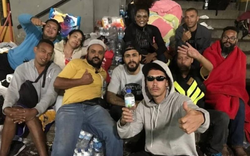 Nayara e Viegas ajudam vítimas de prédio que desabou em São Paulo