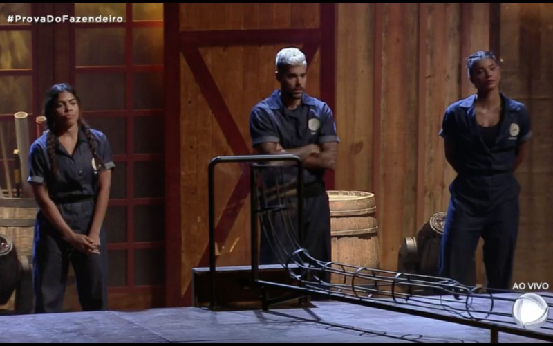 Fazenda reconhece erro em prova, suspende votação e cancela roça