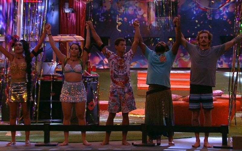 Festa BBBloco termina e confinados agradecem
