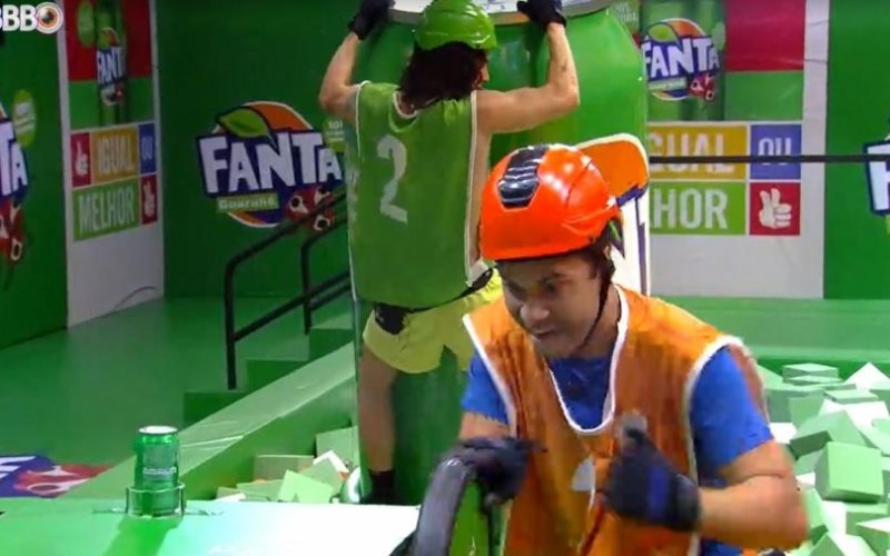 Fiuk e Gilberto vencem prova do anjo em dupla e recebem R$ 10 mil cada