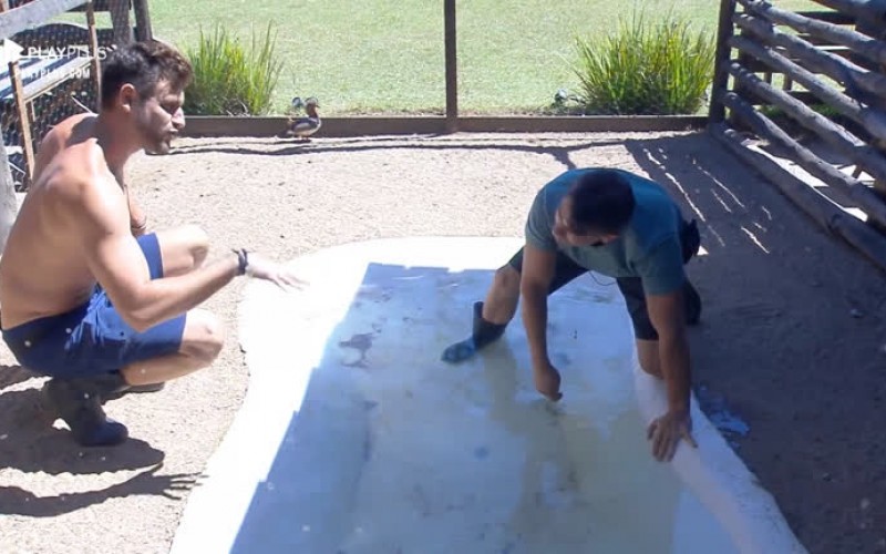 Guilherme Leão conta para Jorge que tem estudado para ser DJ