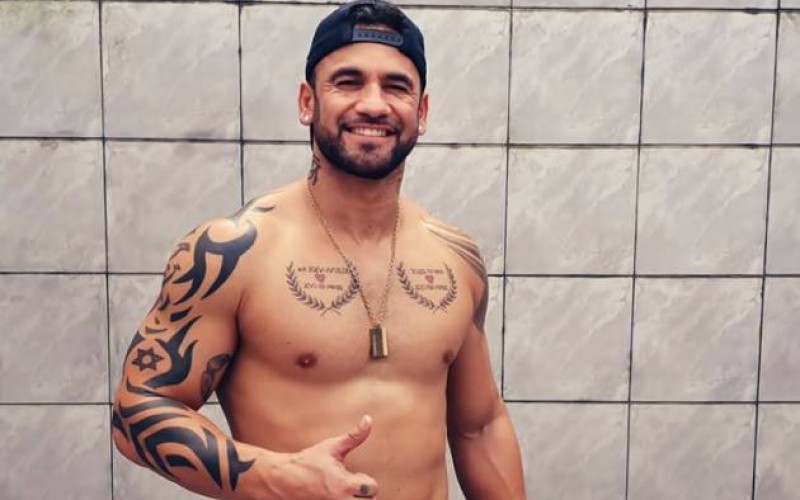 Hadson, do ‘BBB 20’, tem foto íntima vazada e lamenta: ”O que meus filhos vão pensar?”