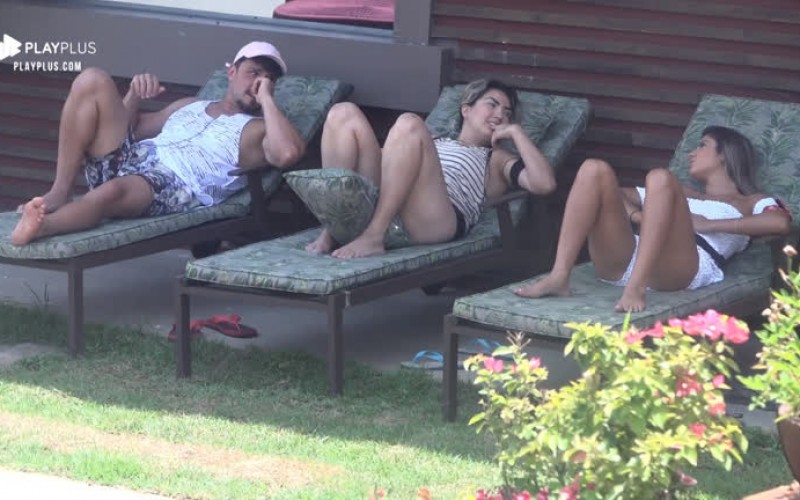 Hari diz que Lucas e Thayse têm mania de perseguição