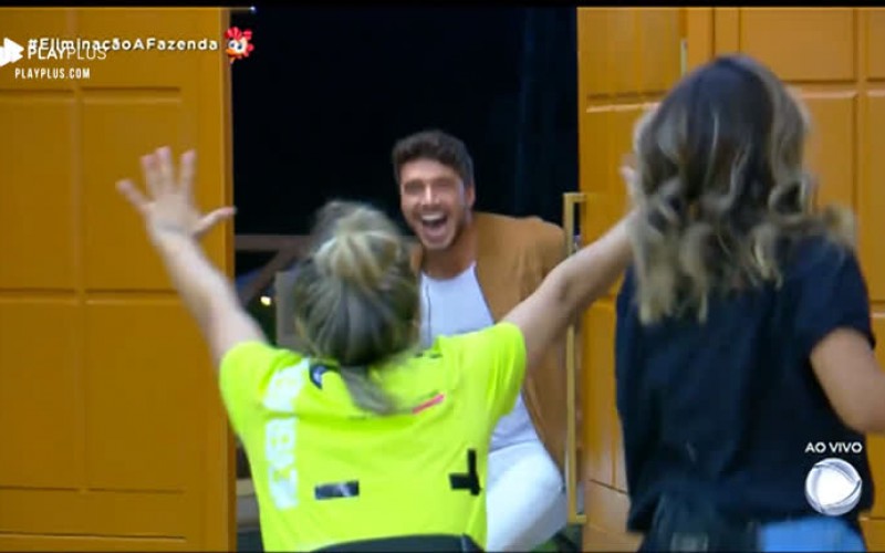 Hari e Thayse vibram com a volta de Lucas após eliminação de Gui Leão