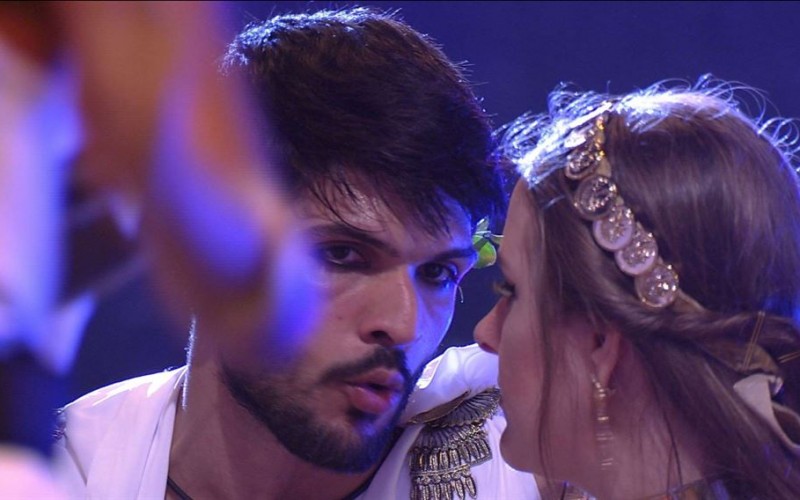 Lucas declara para Patrícia quem pensa em indicar para o Paredão