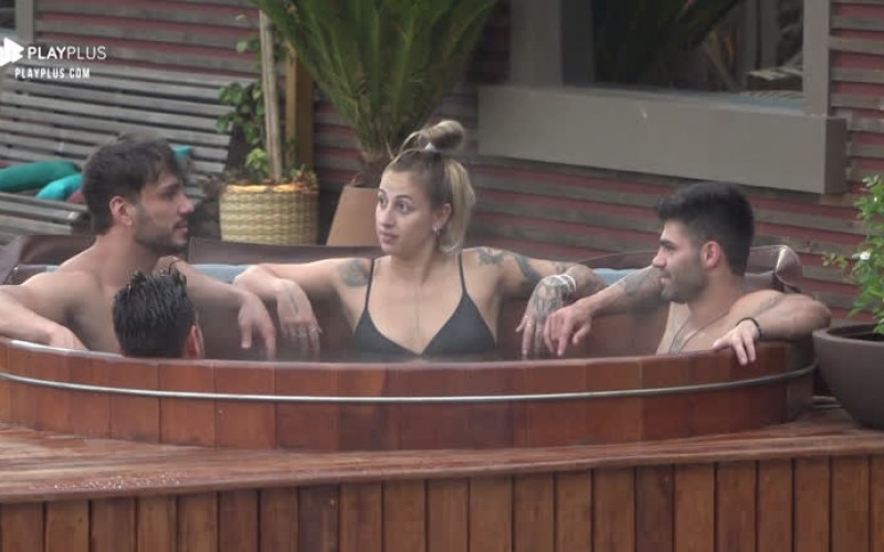 Lucas Viana diz que sonha ficar com Hari 