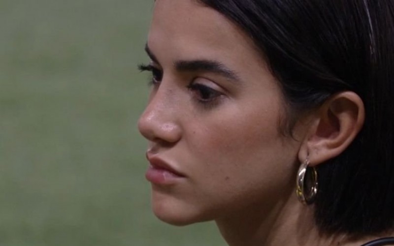 BBB20 - Manu cai no choro após atitude drástica com Flayslane